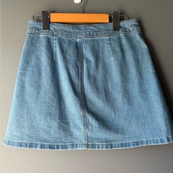 Streetwear Society, size small, denim jean skirt, full button up front - Picture 5 of 5